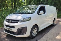 VAUXHALL VIVARO