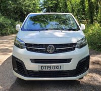 VAUXHALL VIVARO