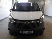 VAUXHALL VIVARO