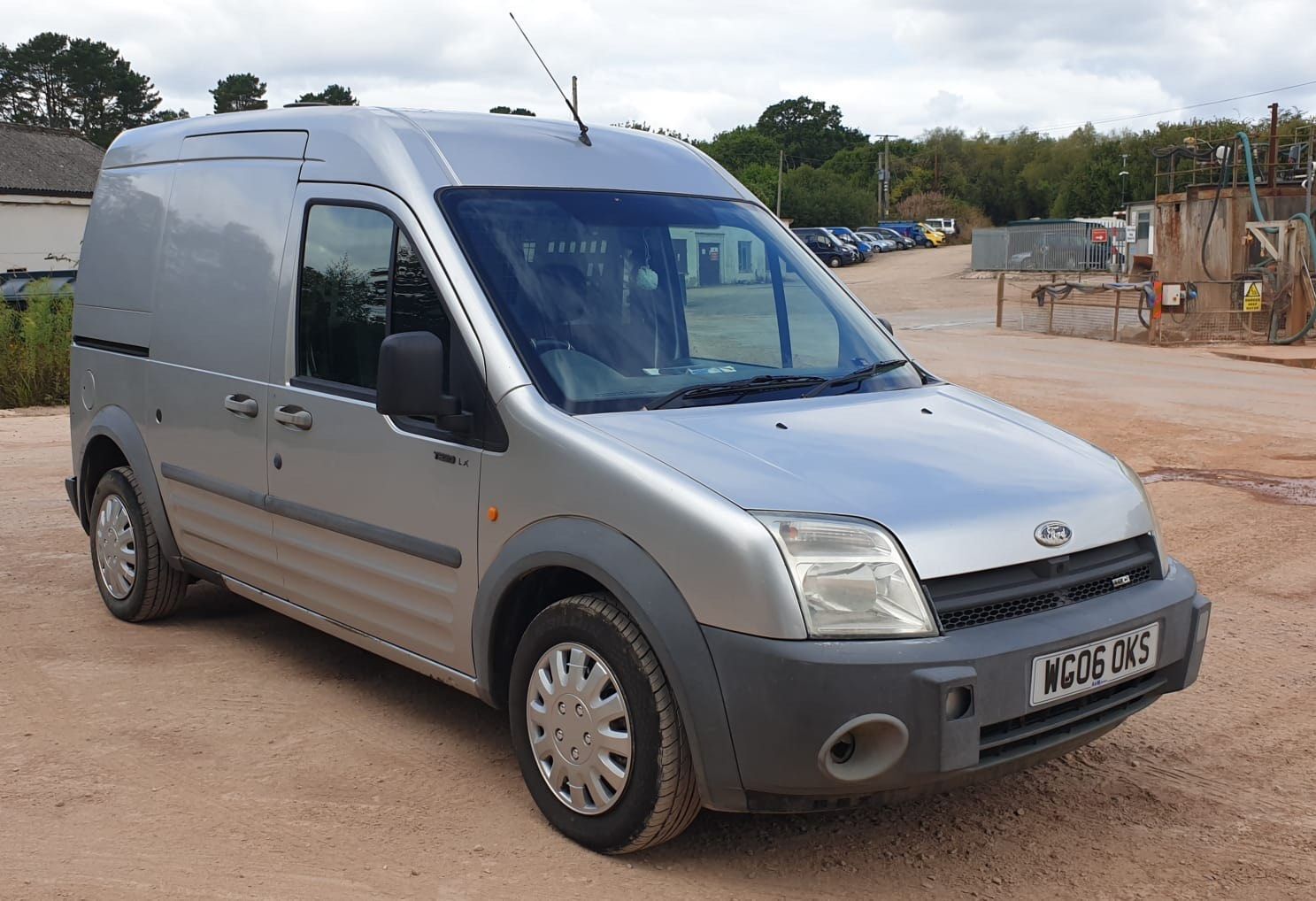 Used FORD TRANSIT CONNECT in Axminster Devon Vine Autos